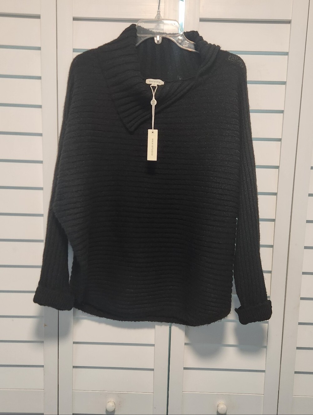 Black Ribbed Women's Sweater - Cozy Collar